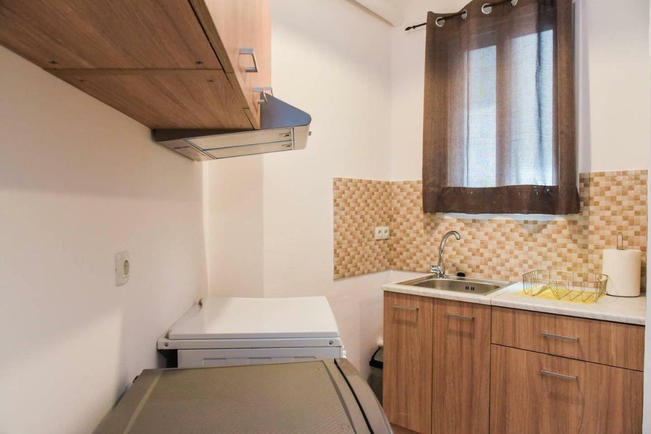 Appartamento Central Studio At Plateia Amerikis 1Bed 2 Pers Atene Esterno foto